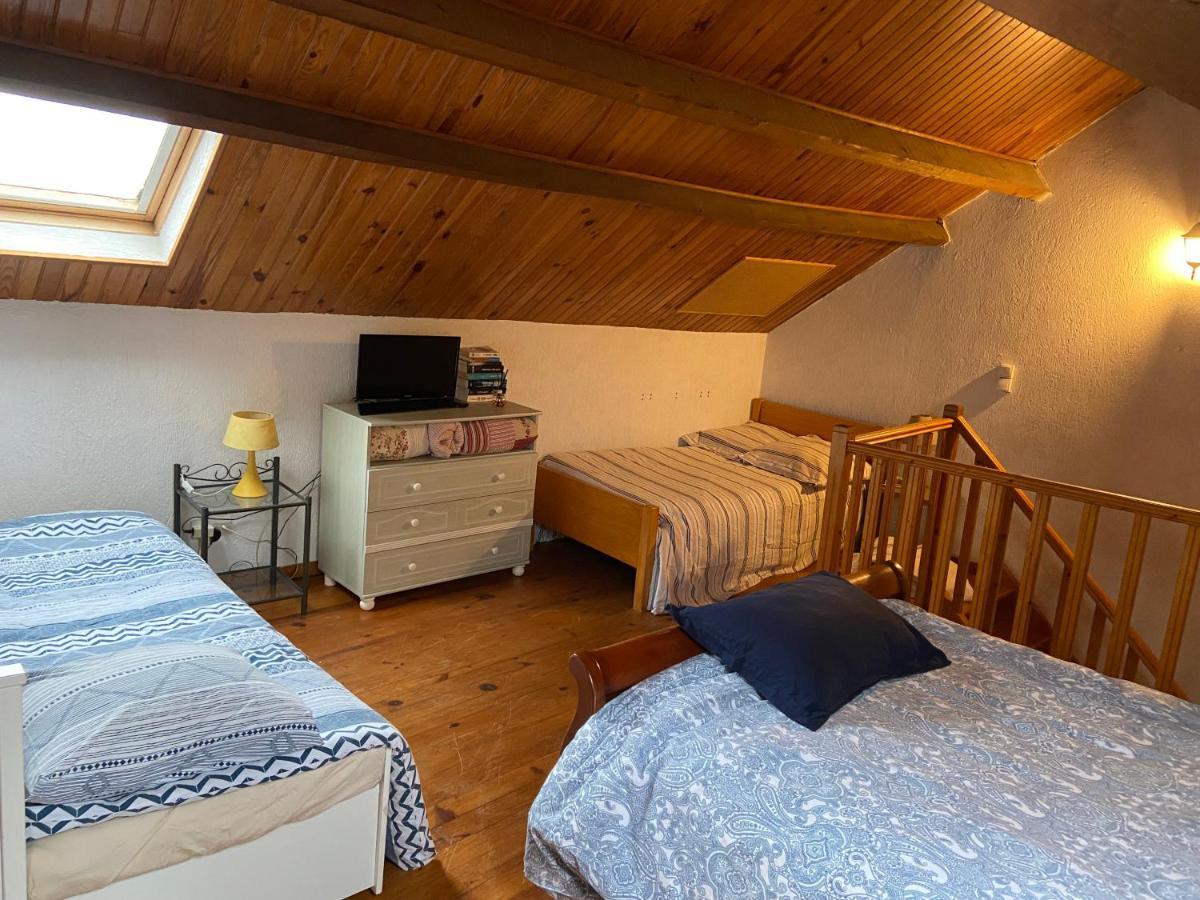 Maison Au Calme A L'Oree Du Bois. Acces A13-A14 Orgeval  Exteriör bild
