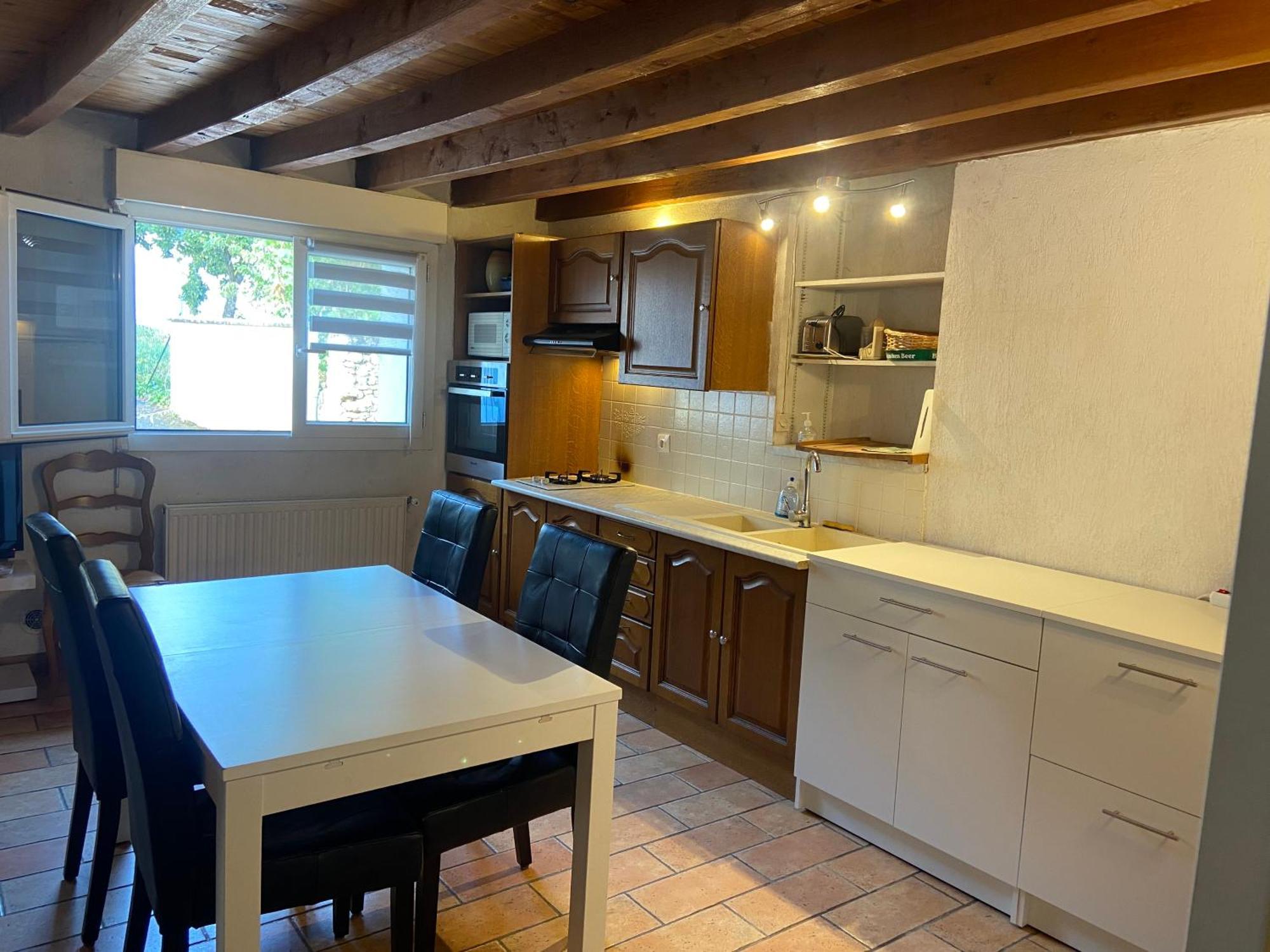 Maison Au Calme A L'Oree Du Bois. Acces A13-A14 Orgeval  Exteriör bild